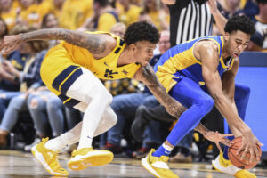 COLUMN: WVU rolls back clocks with 'Press' Virginia against Elon